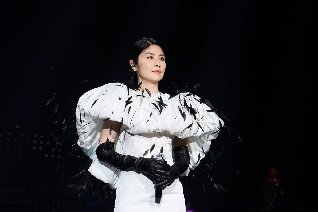 自爆在马机场“边开边吃”榴梿经历 陈慧琳开心结束2场演出：可以狂吃榴梿啦