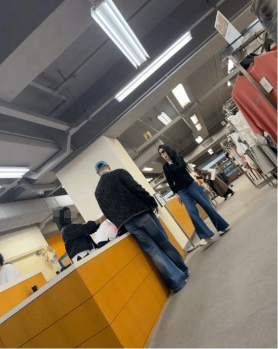 范冰冰爆新恋情 超帅型男情侣装同游香港