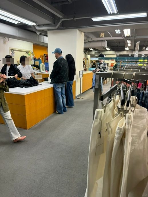 范冰冰爆新恋情 超帅型男情侣装同游香港