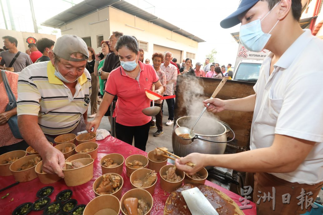 购报/大都会封底/巴生人全力捍卫肉骨茶