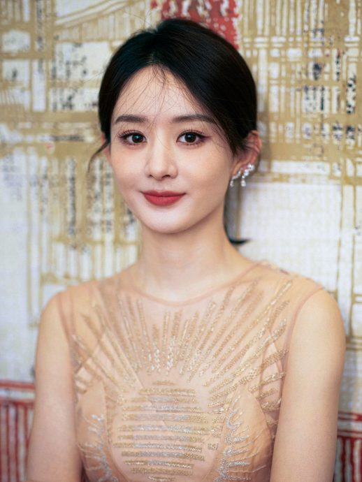 赵丽颖被狠嘲文盲 1周发文连3错字