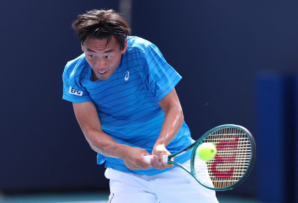 迈阿密网球赛| 郑钦文32强硬撼阿莎莲卡  莱巴金娜惊险闯第3圈