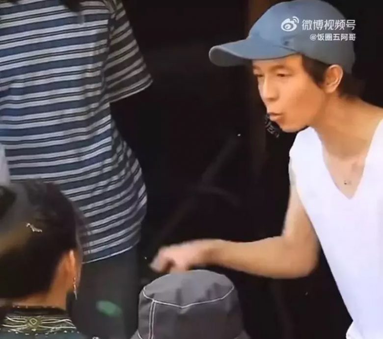 郭敬明片场飙骂程潇 “吃不了苦回去做爱豆”