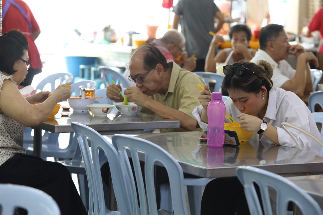 都会全视角 | 外食，该点饮料吗？ 顾客业者观点大不同