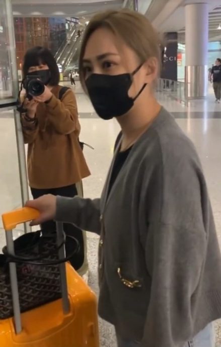 锺欣潼机场遇怪男搭讪　吓喊：千万不要过来