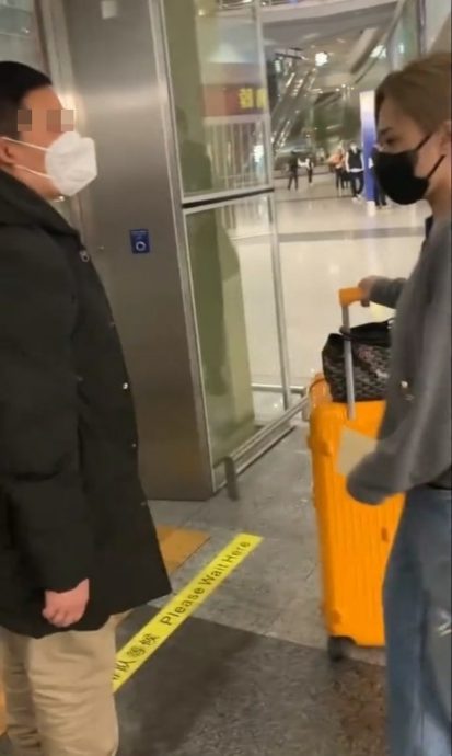 锺欣潼机场遇怪男搭讪　吓喊：千万不要过来