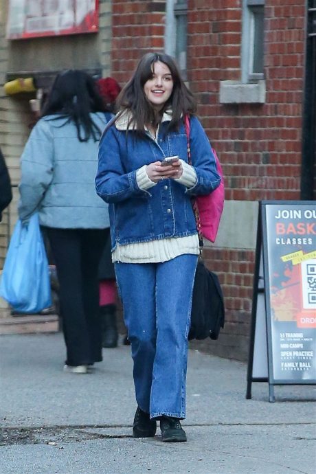 阿汤哥下月止付赡养费 18岁爱女豪华生活恐告吹