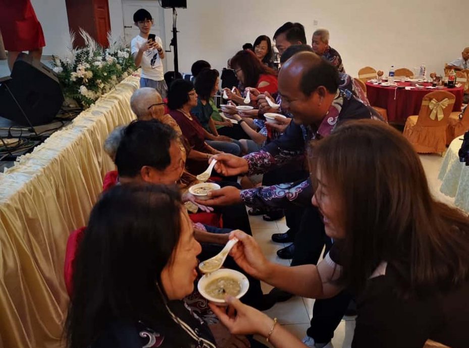 陈兴旺:福州家庭应传承拗九节