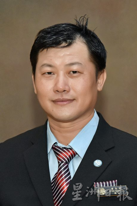 霹:封面主文/陈家兴:本地白米短期续短缺 盼进口米降价舒缓不足