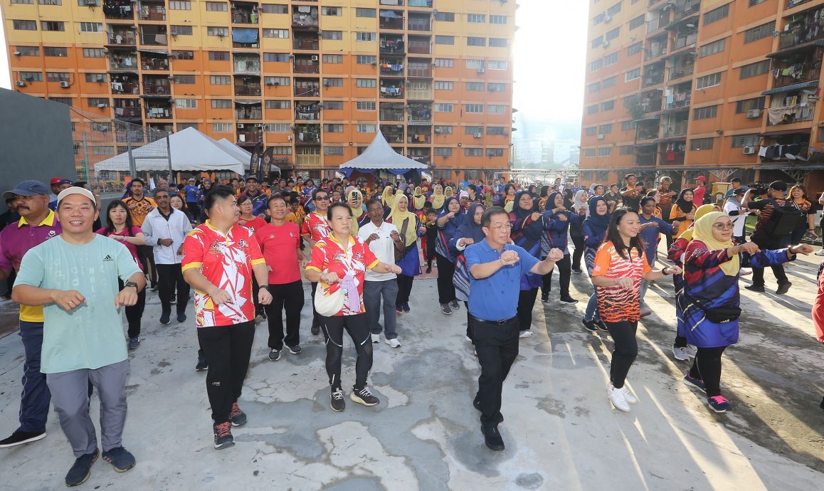 青体部拨款43万 43人民组屋每周办健美操
