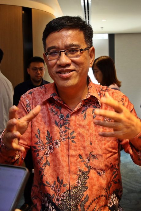 黄汉伟:免竞争落后 盼马中延长互免签