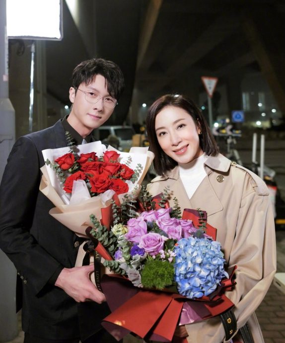 黑色月光丨王浩信杀青罕谈家人 杨茜尧曝收女儿投诉