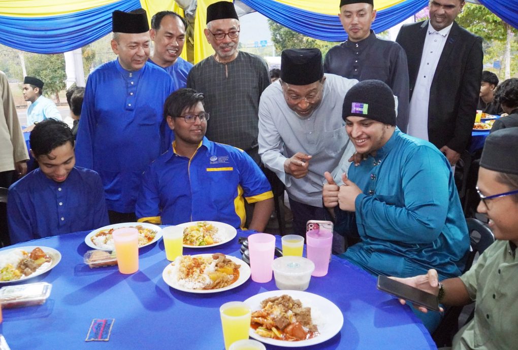 （全国版）赞比里：大专法令虽下方财务自主权，仍稽查免滥用户头资金