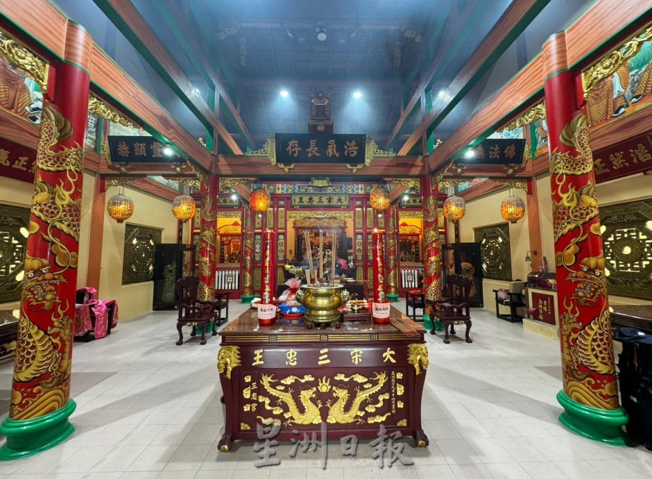 (古城封底主文)《用眼睛去旅游》:古色古香三忠宫