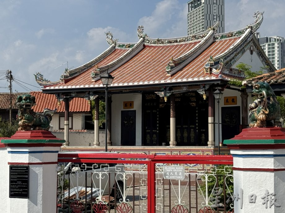 (古城封底主文)《用眼睛去旅游》:观音亭街