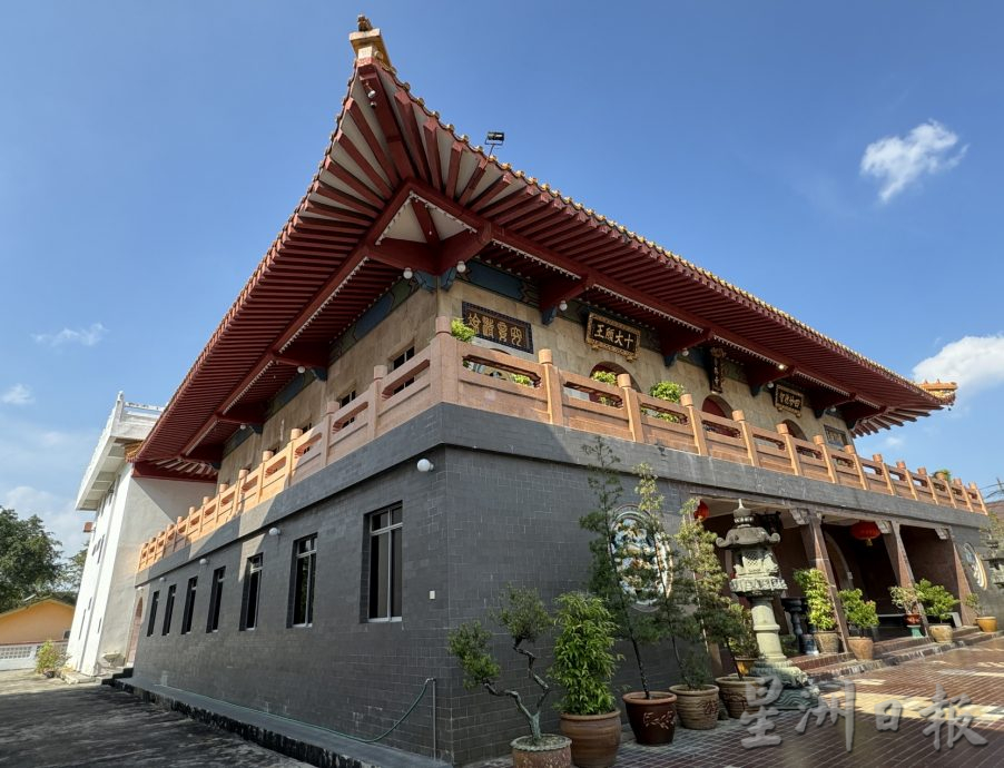 (古城封底主文)《用眼睛去旅游》:观音亭街
