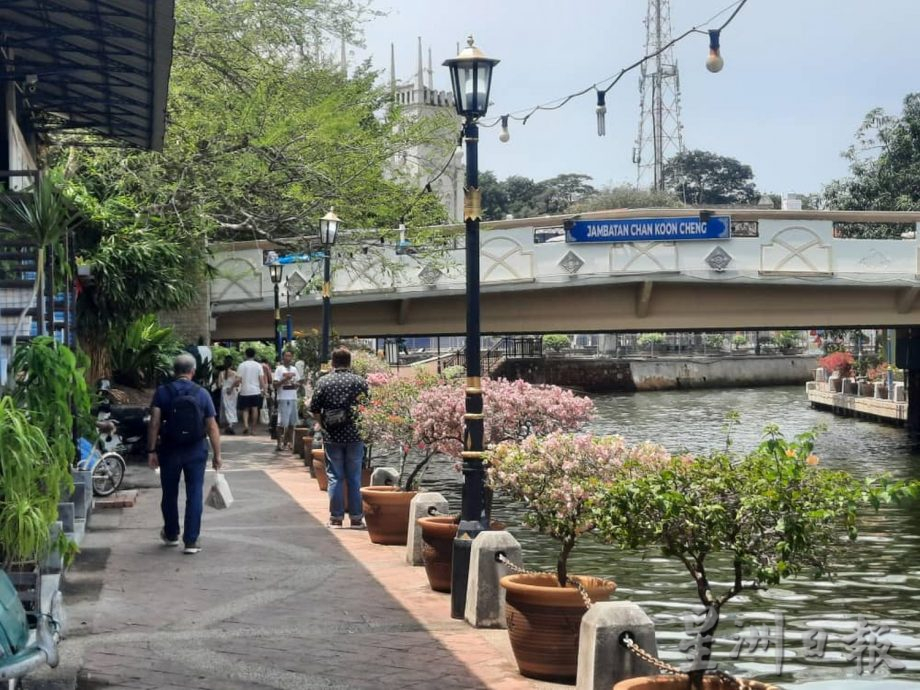 （古城封底主文）梁证法促降低租金，让武牙拉也再现繁华