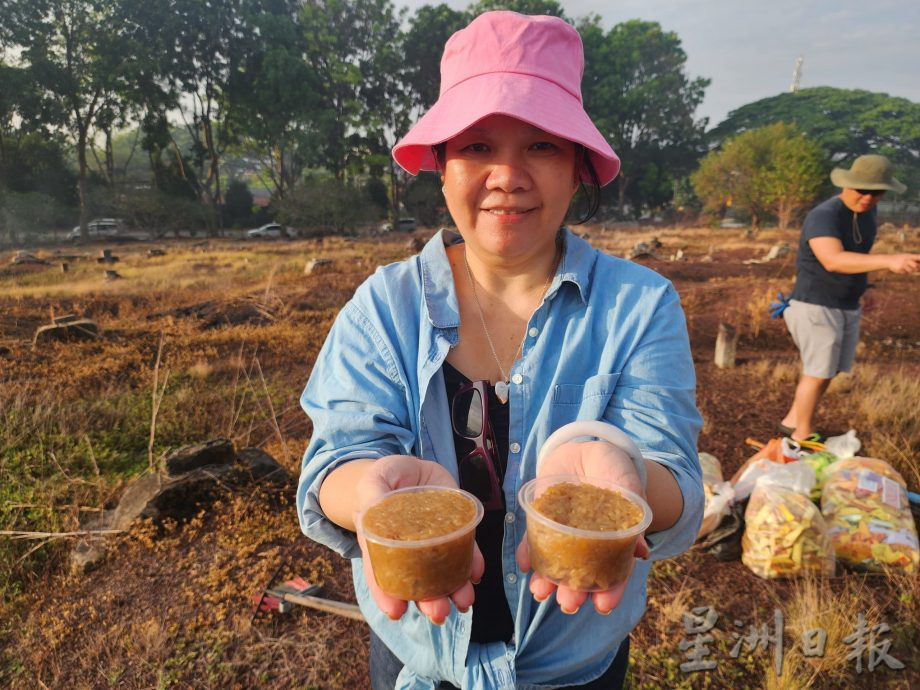 (古城封底主文)清明节扫墓,缅怀祖先也是文化及价值的传承