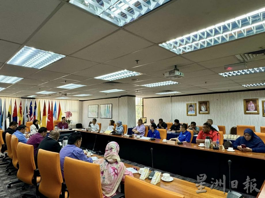 （古城封面主文）甲州拟物色流浪动物庇护所 达双赢局面