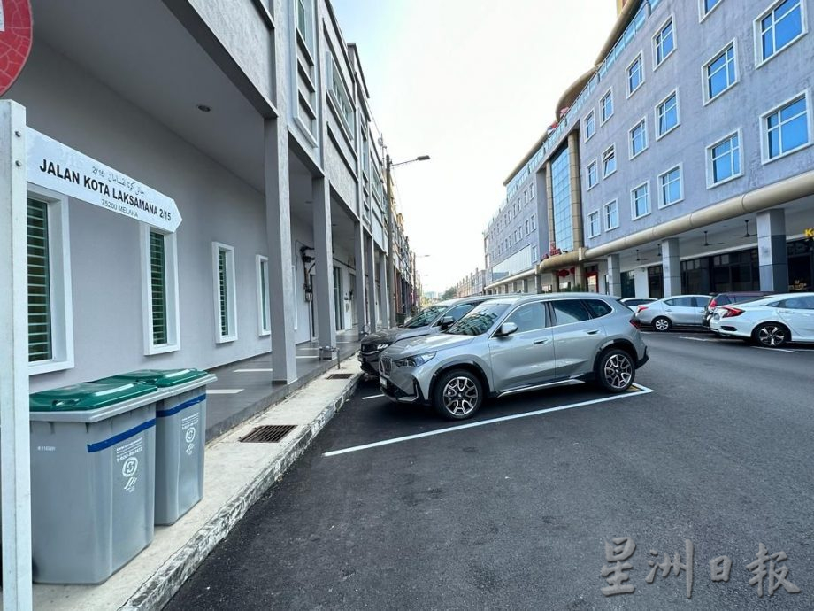 (古城第二版主文)刘志俍促增加铺路拨款 保障公众安全