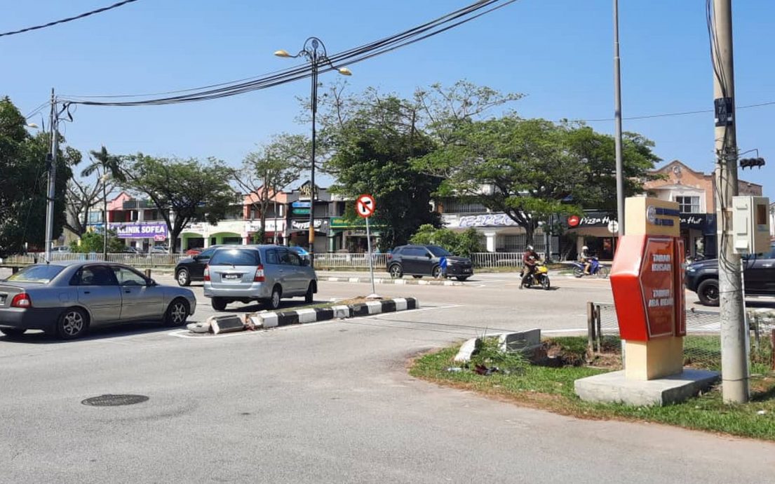 (古城第五版主文)李翰霖:探讨依克善花园路口增加减速线