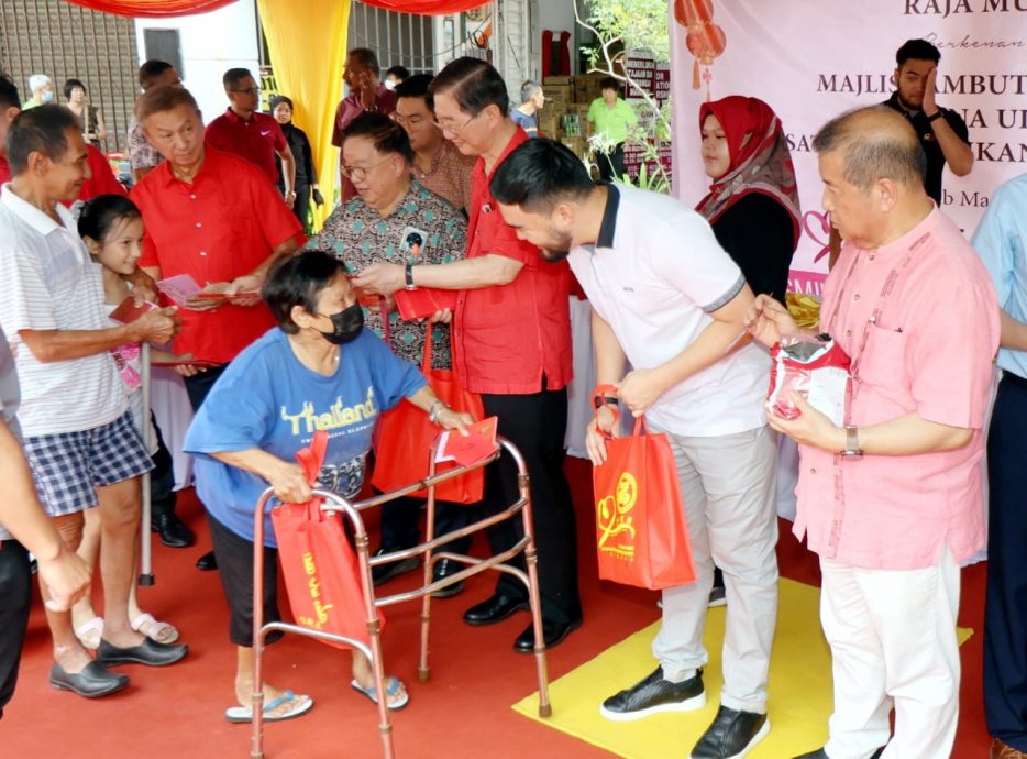 (可头)大都会/雪王储莅临雪兰莪关爱慈善协会活动