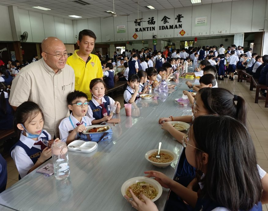 (大北马)吉华H校今年迎来80名一年级新生,他们有望在新校舍进行六年级的毕业典礼。