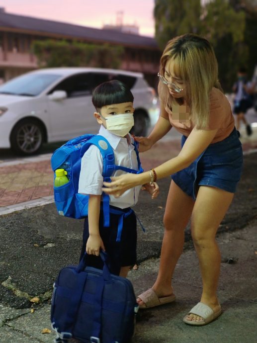 (大北马)吉华S校今年全校20间课室全面采用空调设备,学生不必担心酷热天气,影响学习进度。