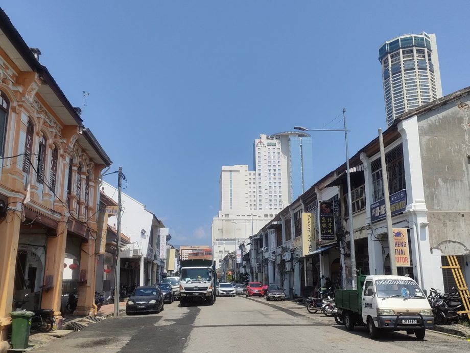 (大北马)粪水倒流再忍一下 王宇航:“英达丽水三周解决”