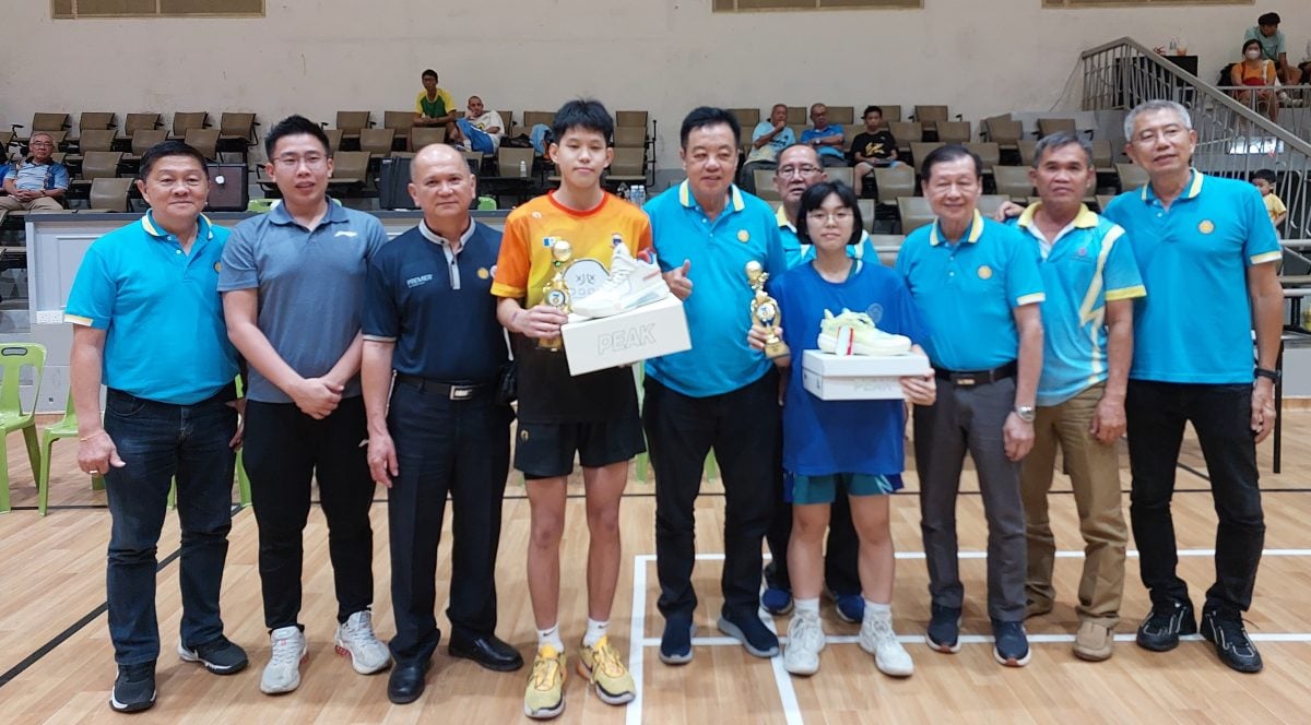 (大北马)Premier杯全槟少年男女篮赛闭幕 崇正校友会男 日新国中女 险胜夺冠