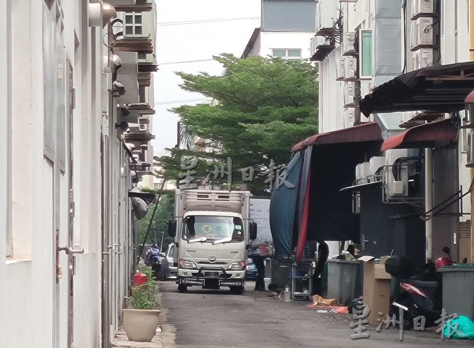 （已签发）柔（民生特工队）：商业区后巷变“秘密厨房”，连累其他商家闭门严防街鼠