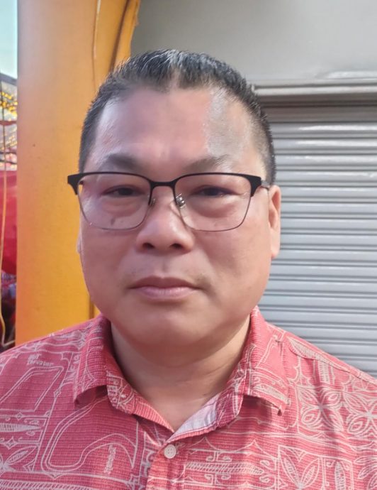 (已签发)柔:3男子涉掷汽油弹纵火,古来警方24小时内破案捉人