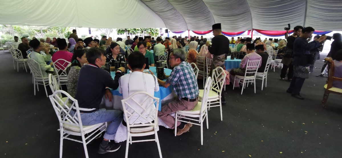 (已签发)柔:大臣:特事特办 新山能像深圳一样飞速成长