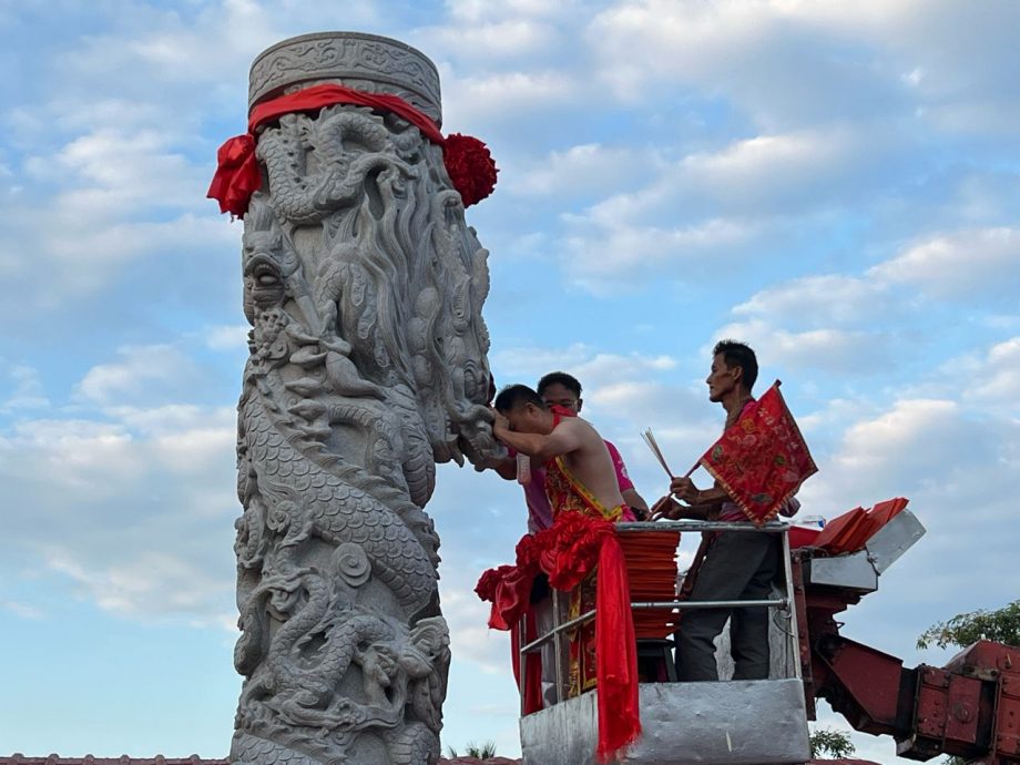 （已签发）柔：峇四海龙王大伯公庙捞鱼生，3000善信热烈参与