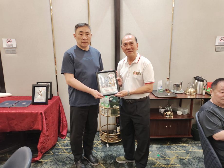 (已签发)柔:新山杨氏公会与聊城四知文化研究会 签署合作协议
