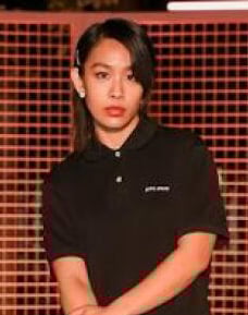 (已签发)柔:狮城二三事:吴刚夏蕙爱女吴思佳 饰演“联邦腔”拳击手