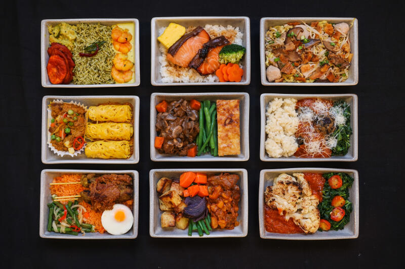 (已签发)柔:狮城二三事:新航优选经济舱,新推出175主食可空中尝肉脞面