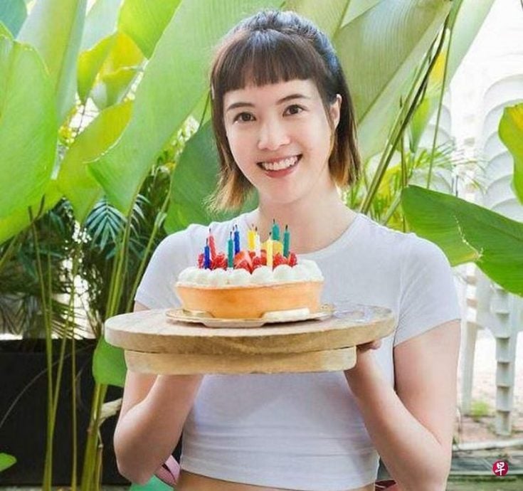 (已签发)柔:狮城二三事:洪慧芳视讯献生日祝福 女儿郑颖感动落泪