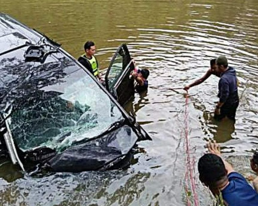 （已签发）柔：狮城二三事：连人带车坠哥打丁宜一湖中 狮城男子抢救5天后不治