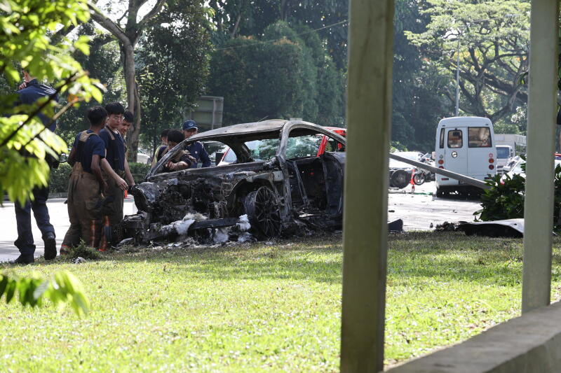 (已签发)柔:狮城二三事:马赛地被警车追捕 撞校车起火狂烧
