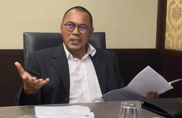 (已签发)柔:班达促批柔大臣打击官员士气者,实地了解关卡了解情况才发言