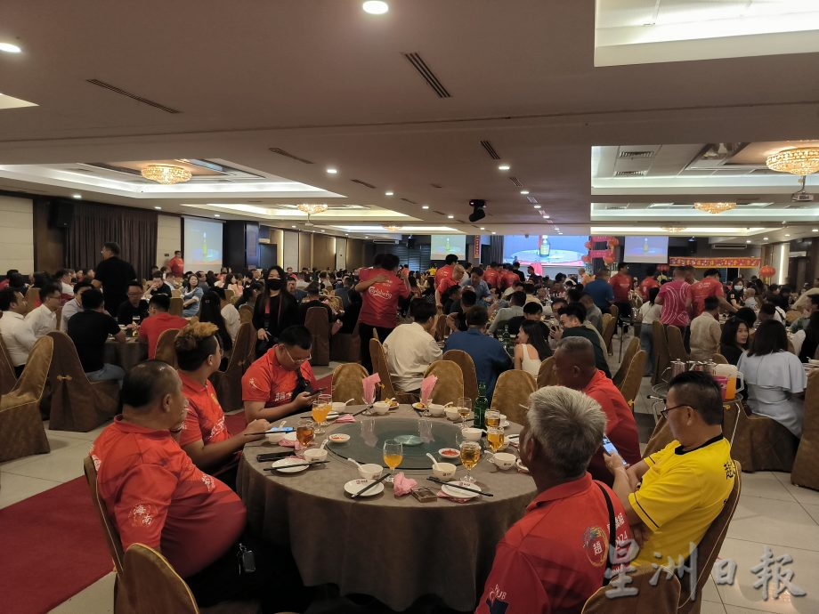 (已签发)柔:莫泽浩:柔政府拨20万支持古庙游神,给极端分子当头一棒