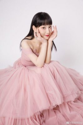 炎明熹新歌MV上线2小时急下架 歌迷怒轰粗制滥造