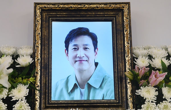 李善均父亲离世 田慧振3个月送别2家人