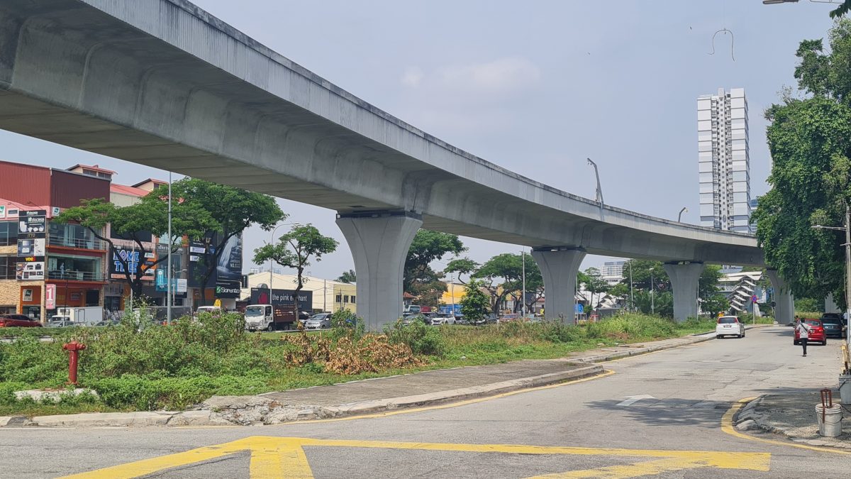 me03主文-大都会-余保凭促捷运公司开放增江三间庙前空地做停车场