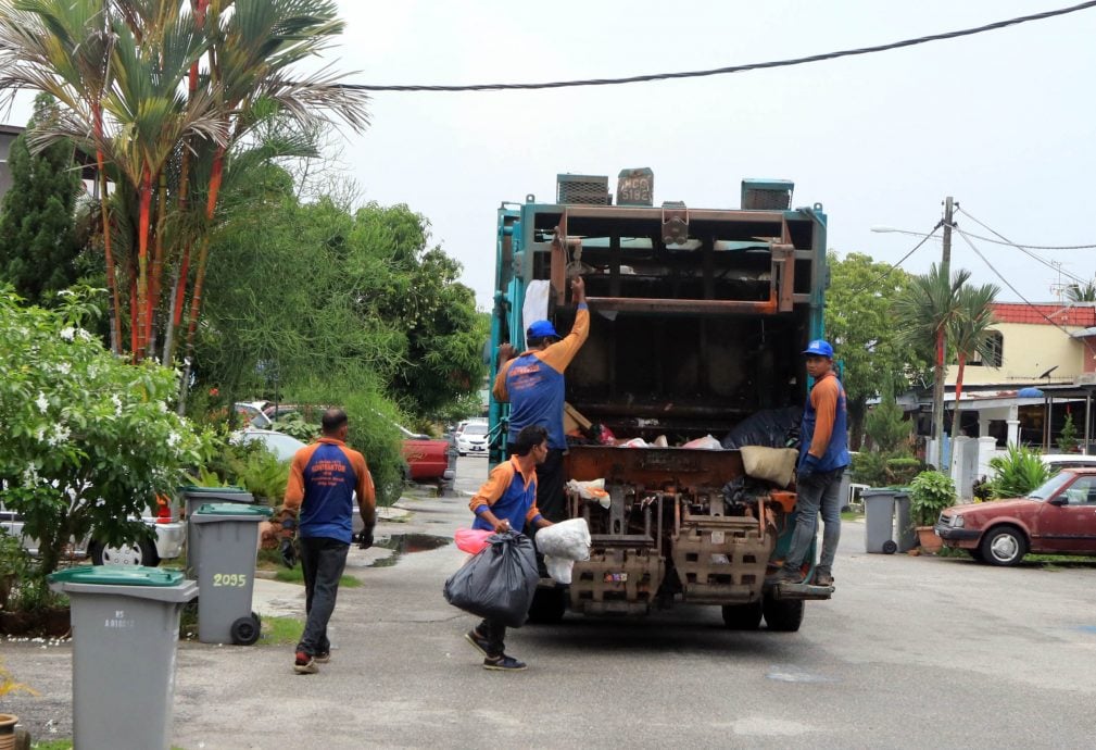 NS4主文/SWM开斋节收集垃圾,动员1035人 171辆垃圾车
