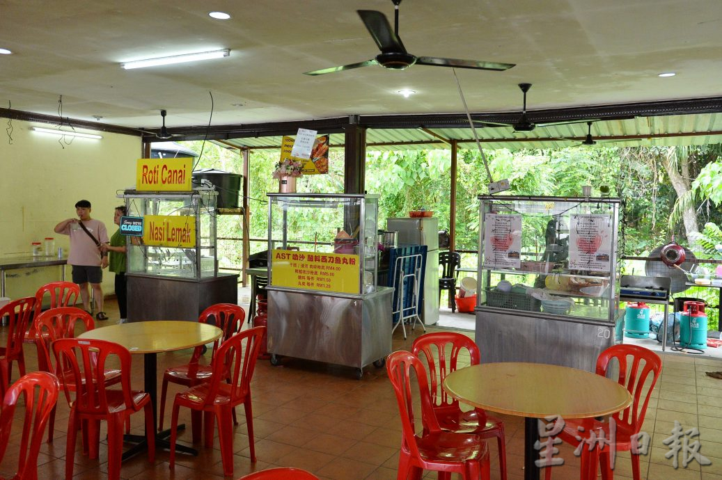 NS芙蓉:罗白一带制水30个小时,商民为水愁