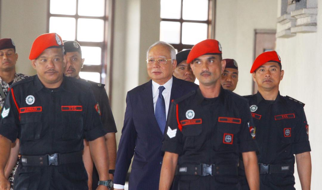 SRC起诉纳吉民事案|清盘师:SRC资金曾转蒙古国前总理儿子等