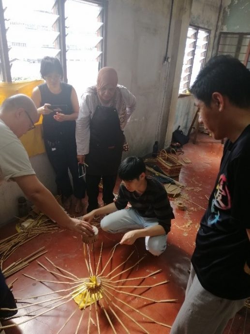 我们∕跨族跨文化跨界 缔师徒情传承工艺