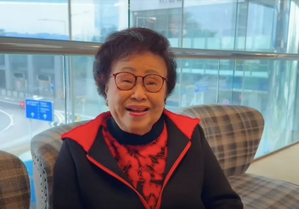 92岁“容姨”谭倩红家中晕倒 ​要装心脏起搏器保命